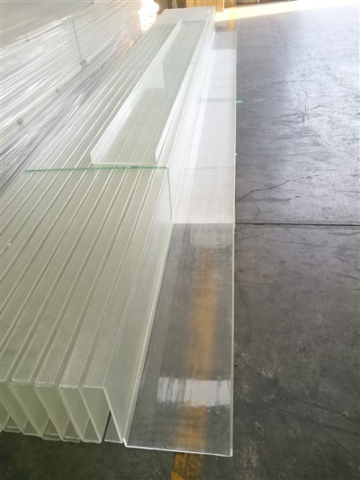 Temperované oddíl ve tvaru skla